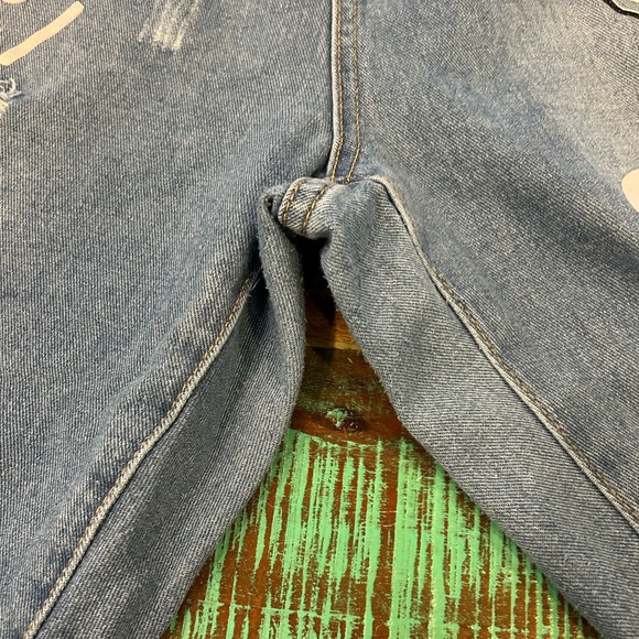 Womens Plus Graffiti Print Jeans 3xl - Picture 2 of 4